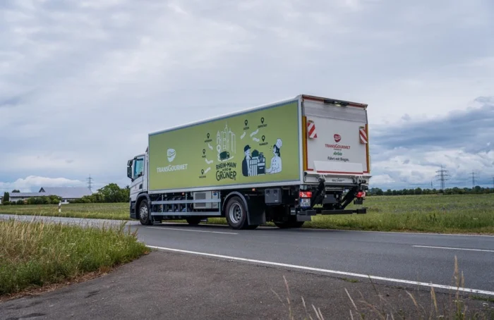 Die Verbio SE hat Ende Juni gemeinsam mit dem Lebensmittelgroßhändler und Logistikunternehmen Transgourmet eine neue BioCNG-Tankstelle in Riedstadt in Hessen eröffnet.